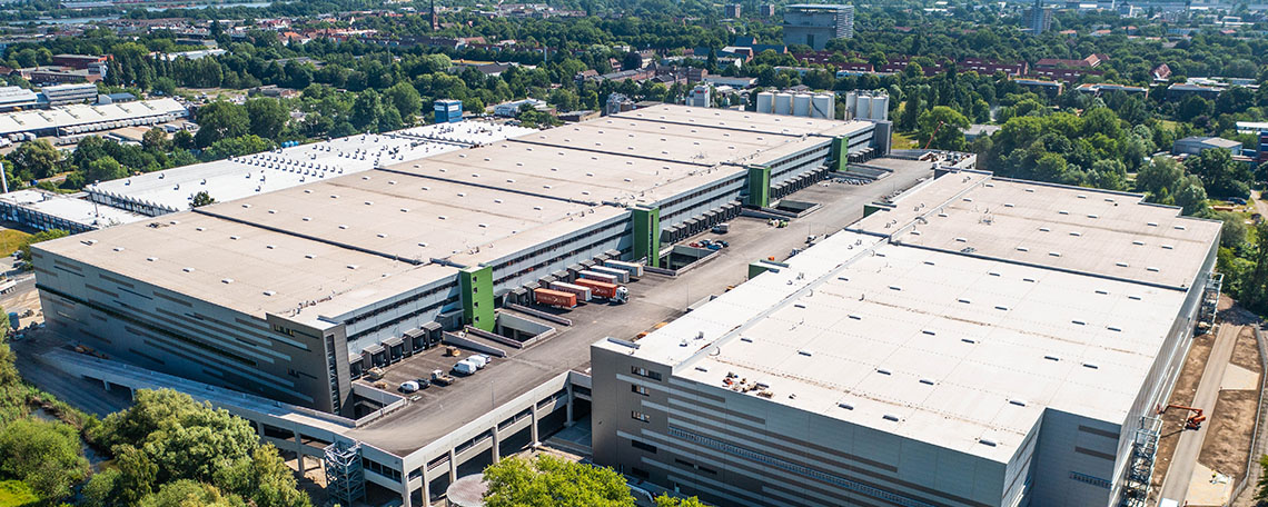 Bechtle Logistik | Bechtle AG moves into space in double-story commercial and logistics property "Mach2 "Full occupancy achieved before completion.